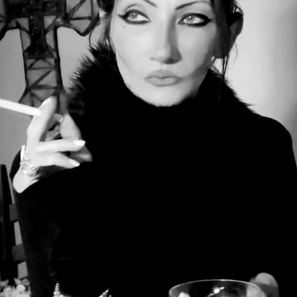 I ♥ awesome things . - Picture 1 of 4